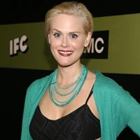 Janet Varney
