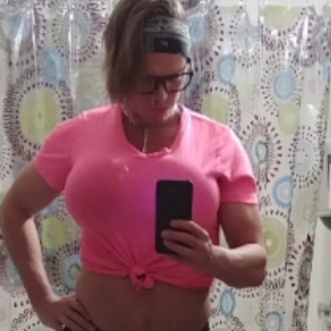 Shannel Trav
