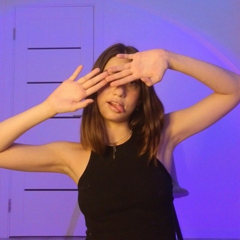 LesliFrot
