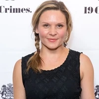 Maya Stange