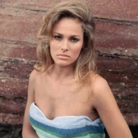 Ursula Andress