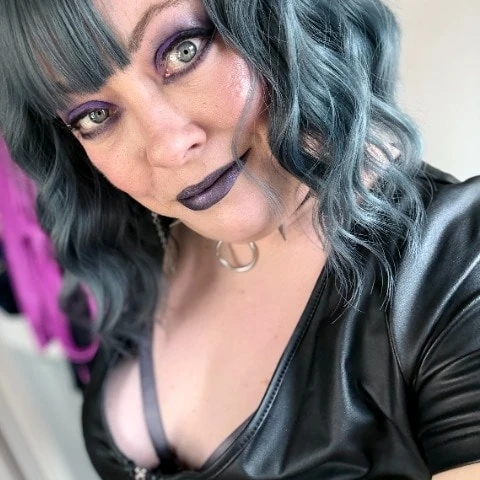 Tina Snua