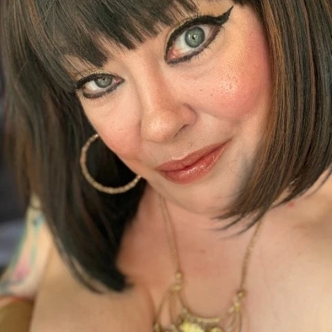 Tina Snua