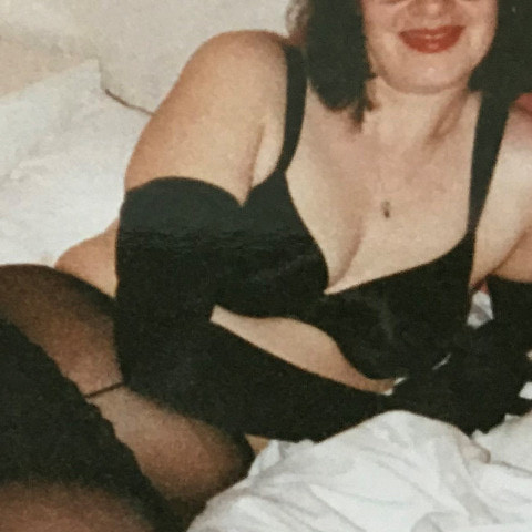 Lisablacknylons