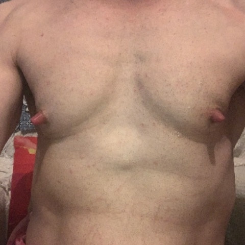 Anniesnippleplay