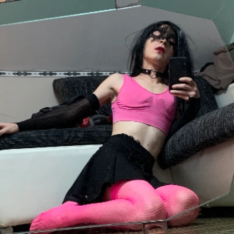 Nikki Pink