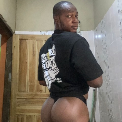 Snow_black2