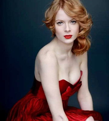 Emily Beecham