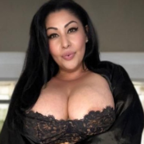 BigMilfGoddessX