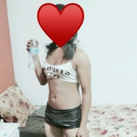 femsissyash