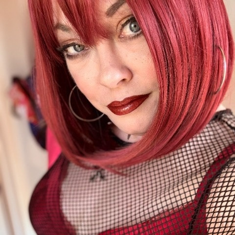 Tina Snua
