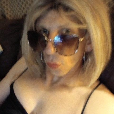 cumslut nikki