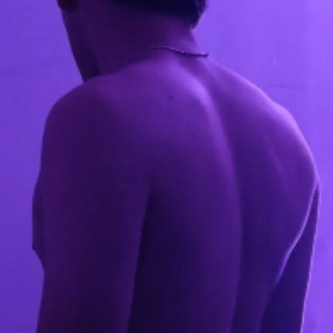 Leo389_
