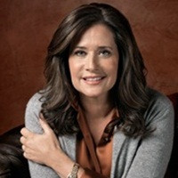 Lorraine Bracco