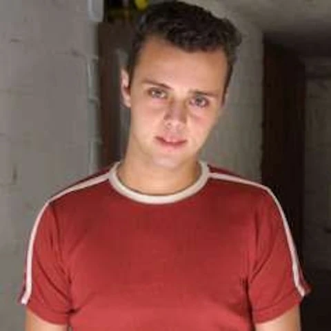 Johny Rossy (Bob Crane)