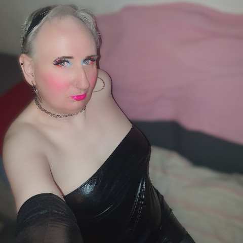 HotNicky46