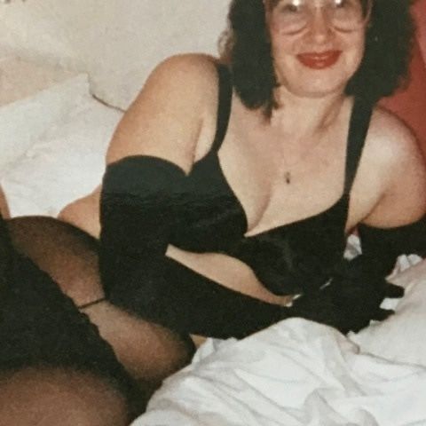 Lisablacknylons