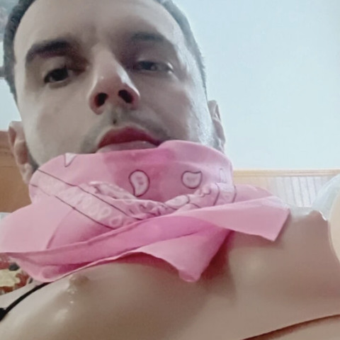Sissysinner86 