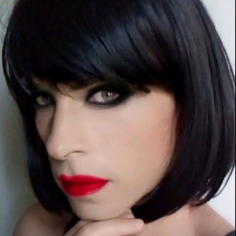 Anna Crossdresser