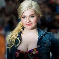 Abigail Breslin