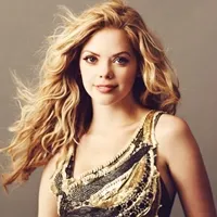 Dreama Walker