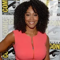 Simone Missick (Simone Cook)