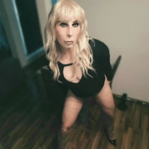 Ts Daniela Starr