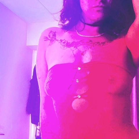 IcyFamous
