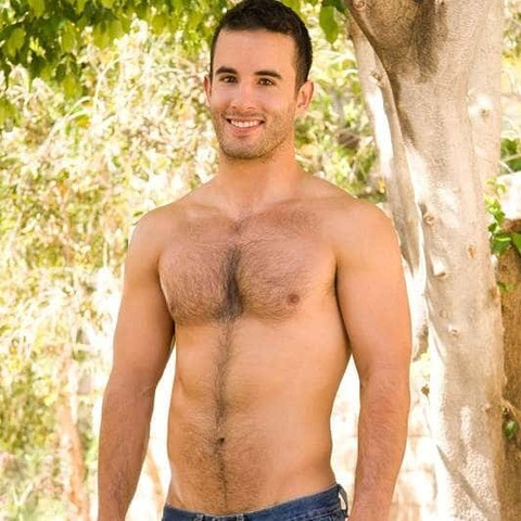 Leo Alarcon