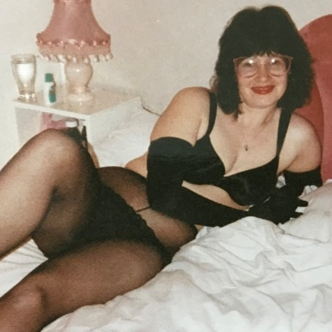 Lisablacknylons