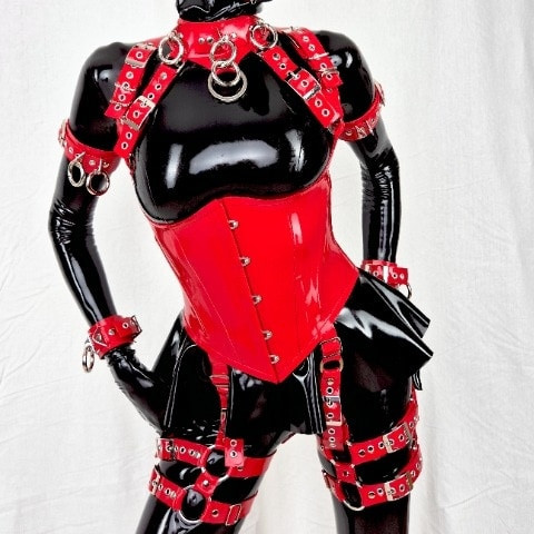 LatexLovingLady