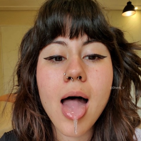 DherlyDoll