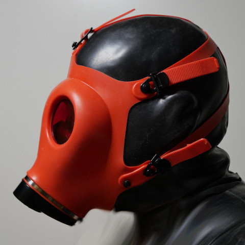 Latexfriend910