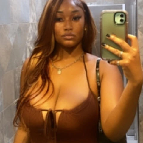 Nohmii Jones