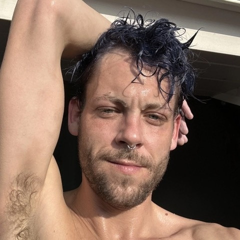 Alex-Wandear