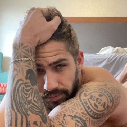 HunkyGuySouth