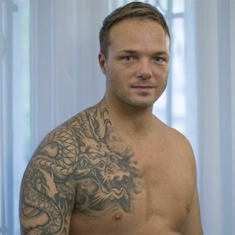 Clark Garingia (Klark)