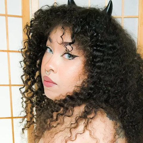Gothicc Waifu
