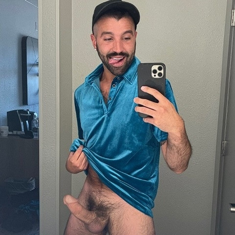 Nick Charms