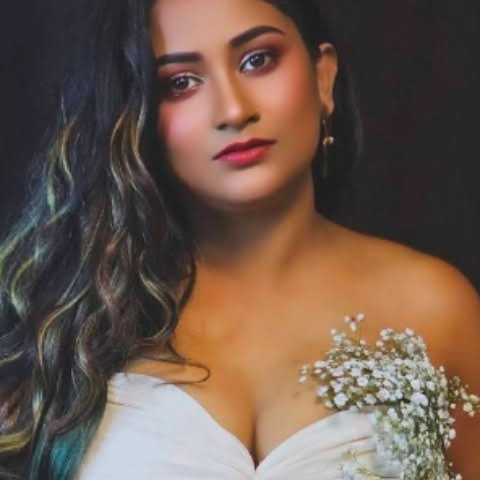 Zoya_friend