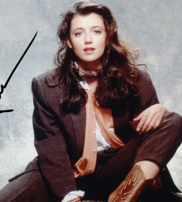 Mia Sara