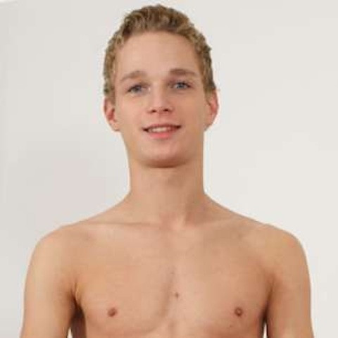 Zaho Sebastian Mann