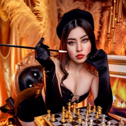 Rose Isabella