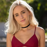 Naomi Woods VR