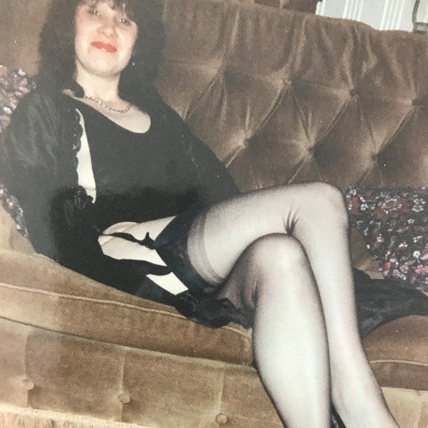 Lisablacknylons