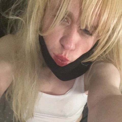 SissyLeonie
