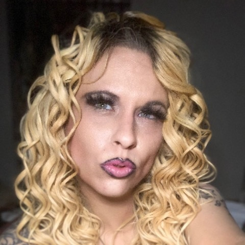WifeyiZm