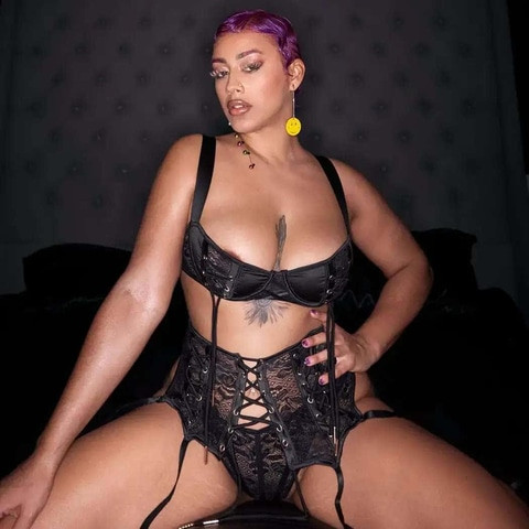 Ms Sapphire