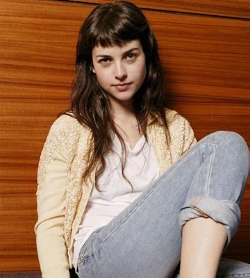 Amelia Warner