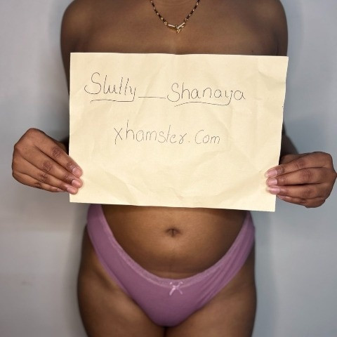 Slutty_Shanaya